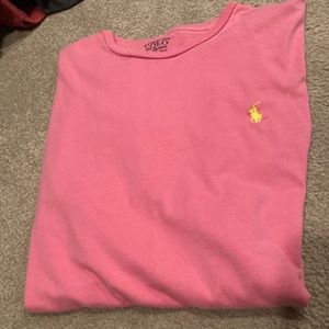 Polo. Short sleeve. Medium. Pink.